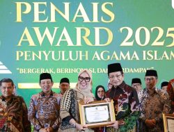 Bupati Barru Terima PENAIS Award 2025 Dari Kemenag