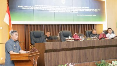 Wakil Bupati Serahkan KUA PPAS APBD 2026