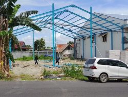 Bangunan Baru Di Jalan Bambu Runcing Dipertanyakan