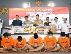 Ratusan Kilogram Ganja dan Sabu Dimusnahkan