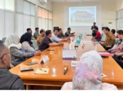 DPRD Kunjungi Pabrik Keong Nusantara di Desa Bumi Sari