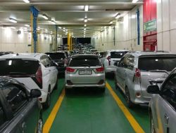 72.735 Orang Melintas di Pelabuhan Merak di H-7 Lebaran