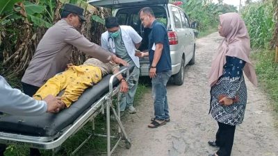 Camat Ketapang Evakuasi ODGJ Ke Rumah Sakit