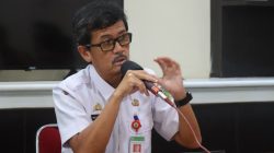 Pimpin Rapat Persiapan Pemberangkatan Calon Haji Sekda Pinrang Harapkan Pelayanan Maksimal Bagi Jamaah