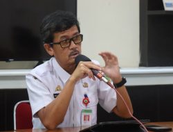 Pimpin Rapat Persiapan Pemberangkatan Calon Haji Sekda Pinrang Harapkan Pelayanan Maksimal Bagi Jamaah