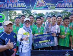Bupati Tutup Liga Ramang U-17 Di Lapangan Sumpang Binangae