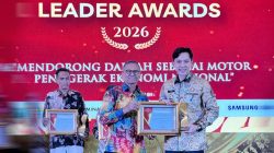 Bupati Radityo Egi Raih Top Regional Leader Awards 2026