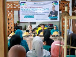 Bupati Kunjungi Pelatihan Menjahit Program TMT