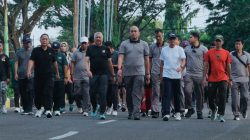 Perkuat Sinergitas, Bupati Pinrang Lepas Jalan Santai Hari Bhayangkara 2026