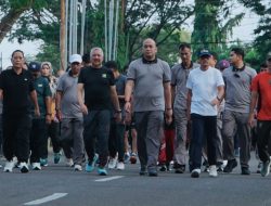 Perkuat Sinergitas, Bupati Pinrang Lepas Jalan Santai Hari Bhayangkara 2026