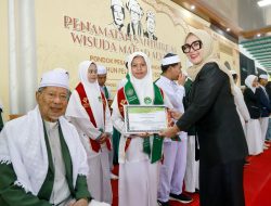 Bupati Hadiri Penamatan Santri dan Wisuda DDI Mangkoso