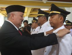 Dobrak Birokrasi Klasik Bupati Pinrang Lantik 176 Pejabat Baru Demi Layanan Digital Super Cepat