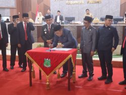 Perkuat Transparansi Pemkab Pinrang Sepakati Ranperda Pertanggungjawaban APBD 2025
