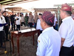 Bupati Lantik 12 Pejabat di Bawah Flyover Natar