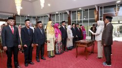 Bupati Ingatkan Anggota BPD PAW Jaga Kepercayaan Masyarakat