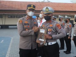 16 Personel Polres Lampung Selatan Terima Reward   