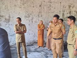 Kadis Pendidikan Tinjau Sekolah Yang Sudah Terbakar