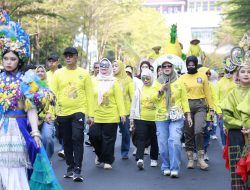 Bupati Pimpin Jalan Sehat Anti Mager