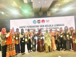 Jajaran TP PKK Pinrang Hadiri Rapat Tata Kelola Dekranasda
