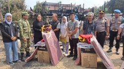 Pemkab Serahkan Bantuan Kepada Korban Kebakaran